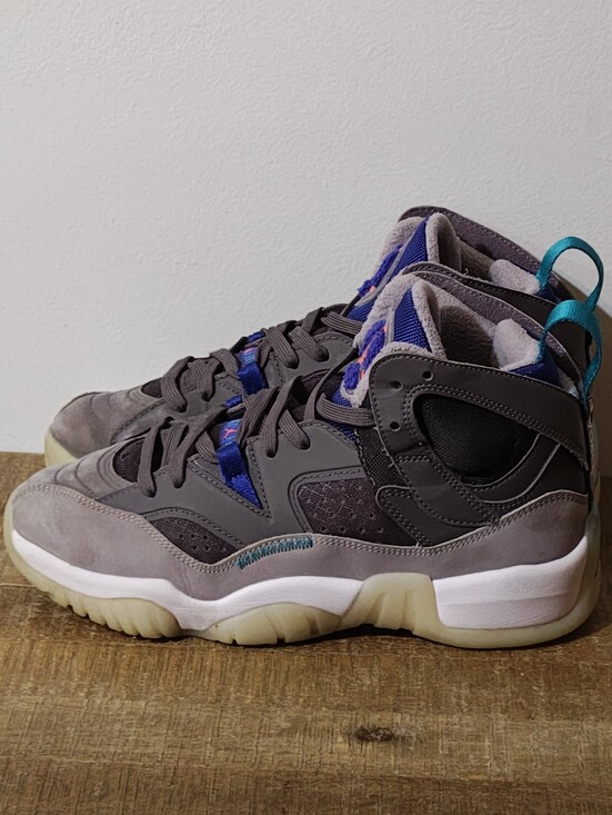 Jordan Other - Jordan Jumpman Two Trey (GS) 'Light Graphite Sport Royal' Kid's Size 6.5Y